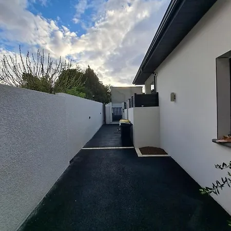 Charmante Maison Avec Piscine